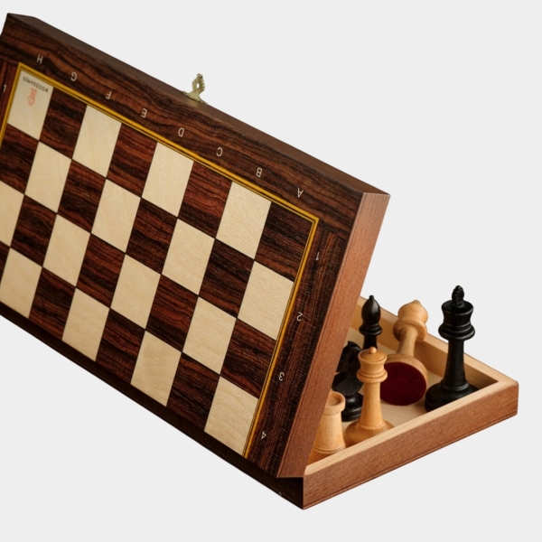 Что подарить мужчине на Новый год: 120 интересных идей